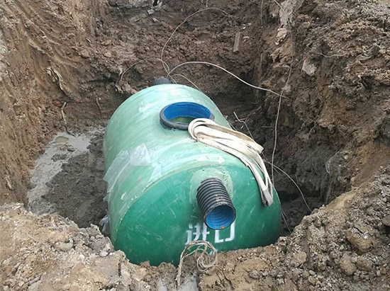 ����䓻��S��